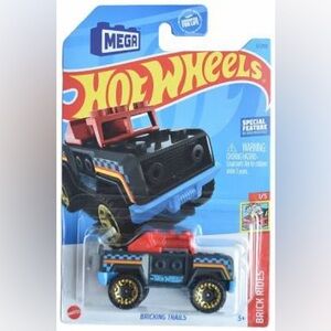Mattel Hot Wheels Mega Bricking Trails Truck